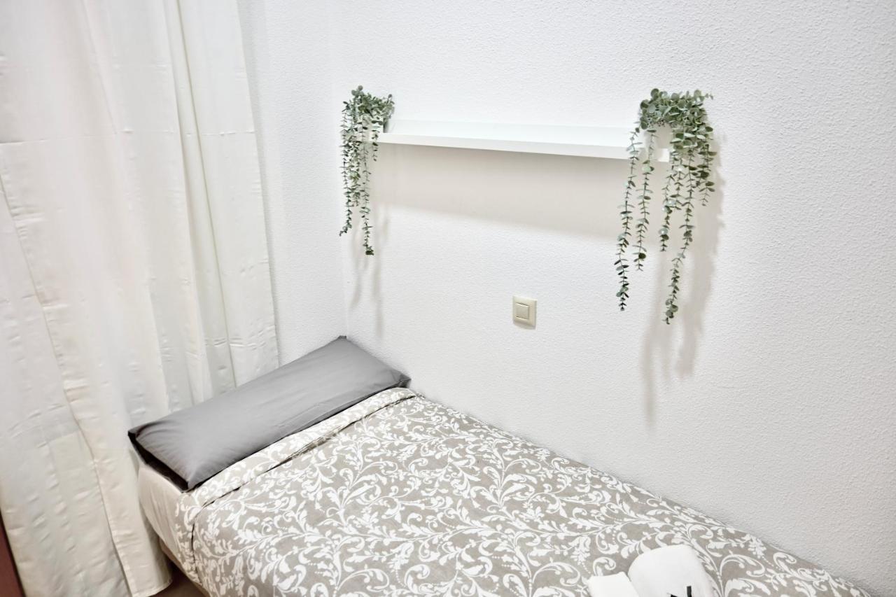 For You Rentals Centrico Apartamento Temporal En La Calle Infanta Inf1A Madri Exterior foto